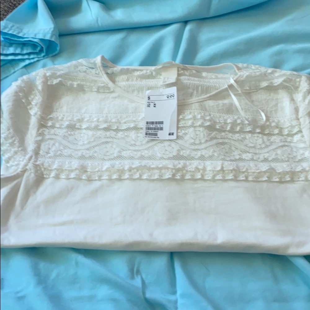Tee shirt